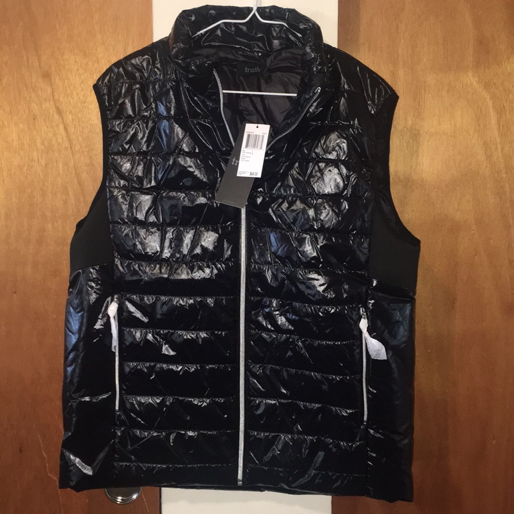 ♣️NWT Truth by Republic Men’s Black Vest
